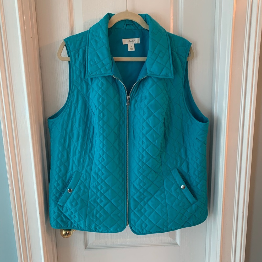 Turquoise size 1X quilted vest